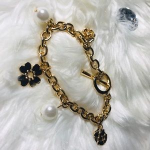 ❤️ gold link chain charm bracelet ❤️